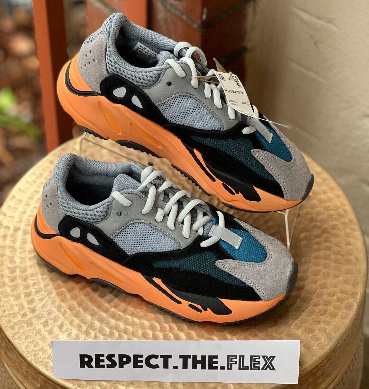 adidas Yeezy Boost 700 Wash Orange - Size 5 (GW0296) - New adidas Yeezy Boost 700 Wash Orange - Size 5 (GW0296) - New