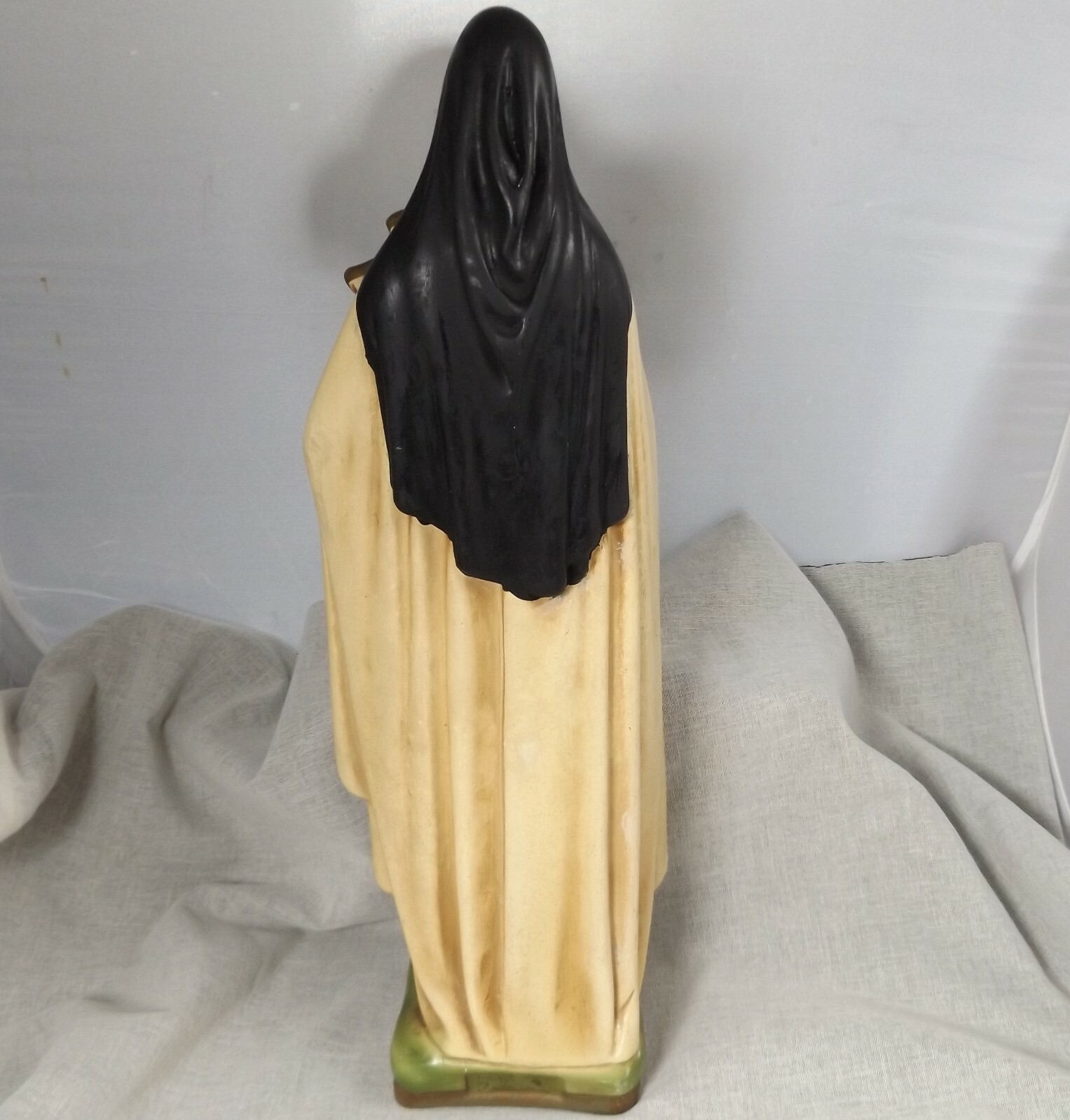 Vintage Saint St. Therese Little Flower Plaster Chalkware 16.5