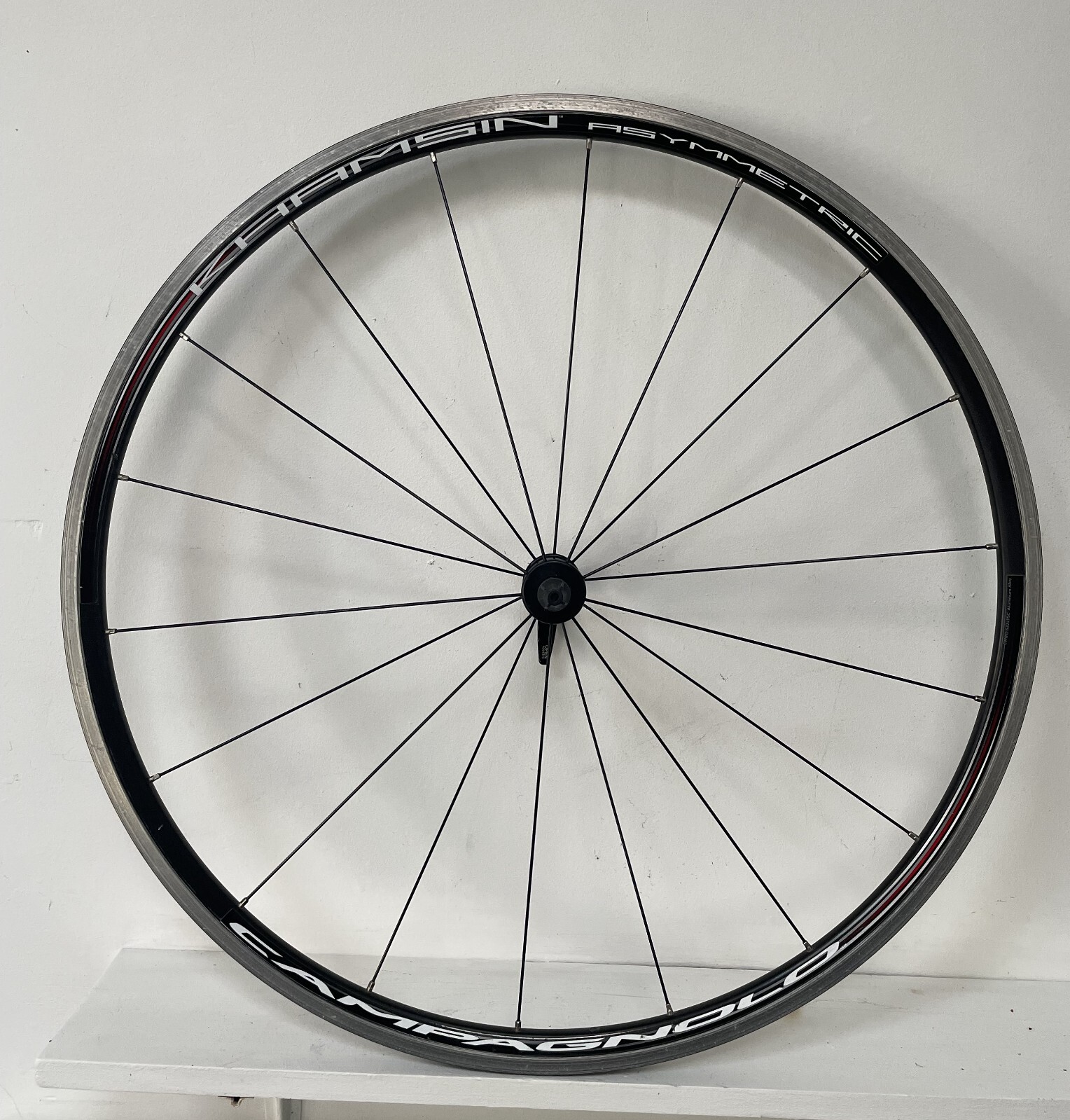 Campagnolo KHAMSIN 700cホイール Campagnolo Khamsin G3, 700c Road Clincher Wheelset | Tree
