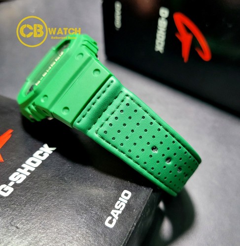 Pre-owned Casio G-shock Black Dial Unisex Watch Dw-56rtb-3 Green Resin Digital