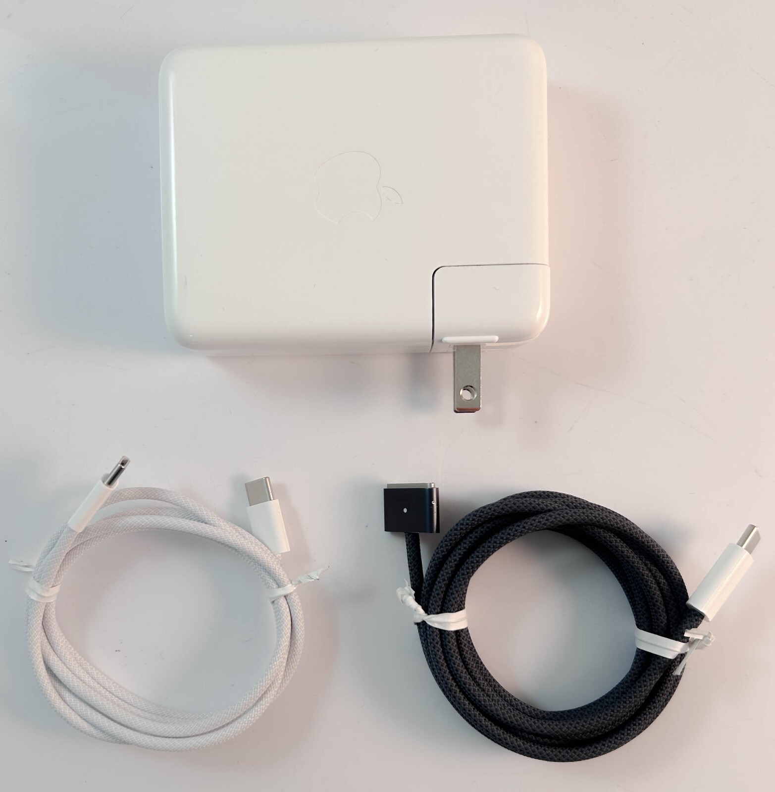 ノートPC 【純正新品】Apple 140W USB-C電源アダプタ Model A2452