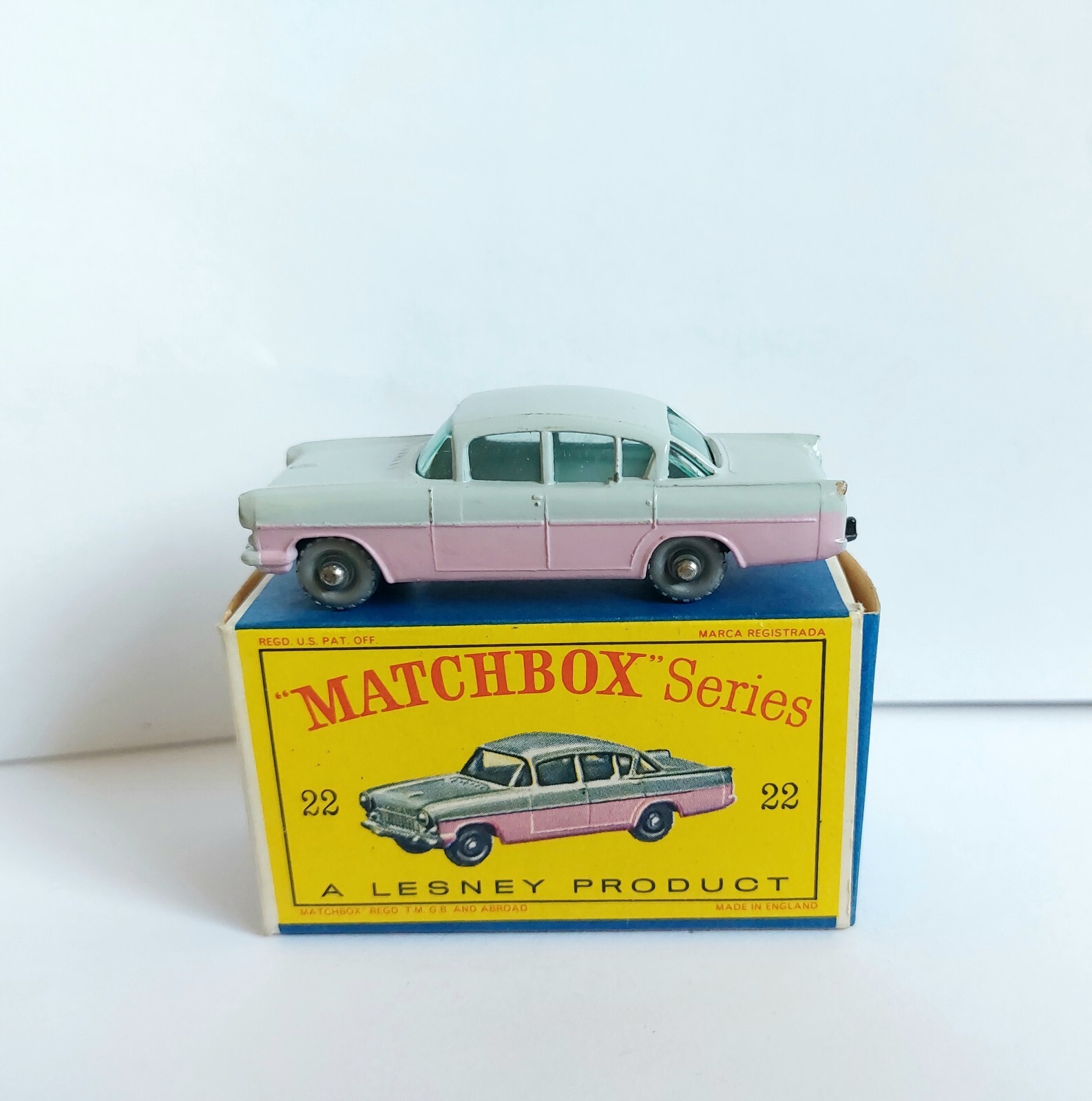 VAUXHALL salted CRESTA Lesney