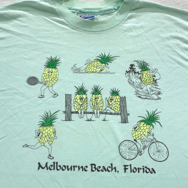 vtg 90s MELBOURNE BEACH FLORIDA PINEAPPLE T-Shirt LARGE soft