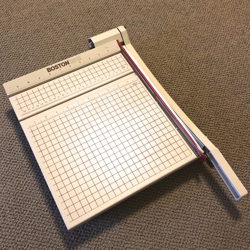 BOSTON 2612 Paper Cutter 12