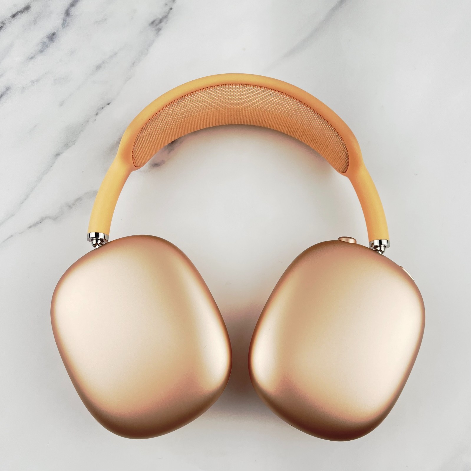 AirPods Max オレンジ 本体 エアポッツマックス AirPods Max - オレンジ - Apple（日本）