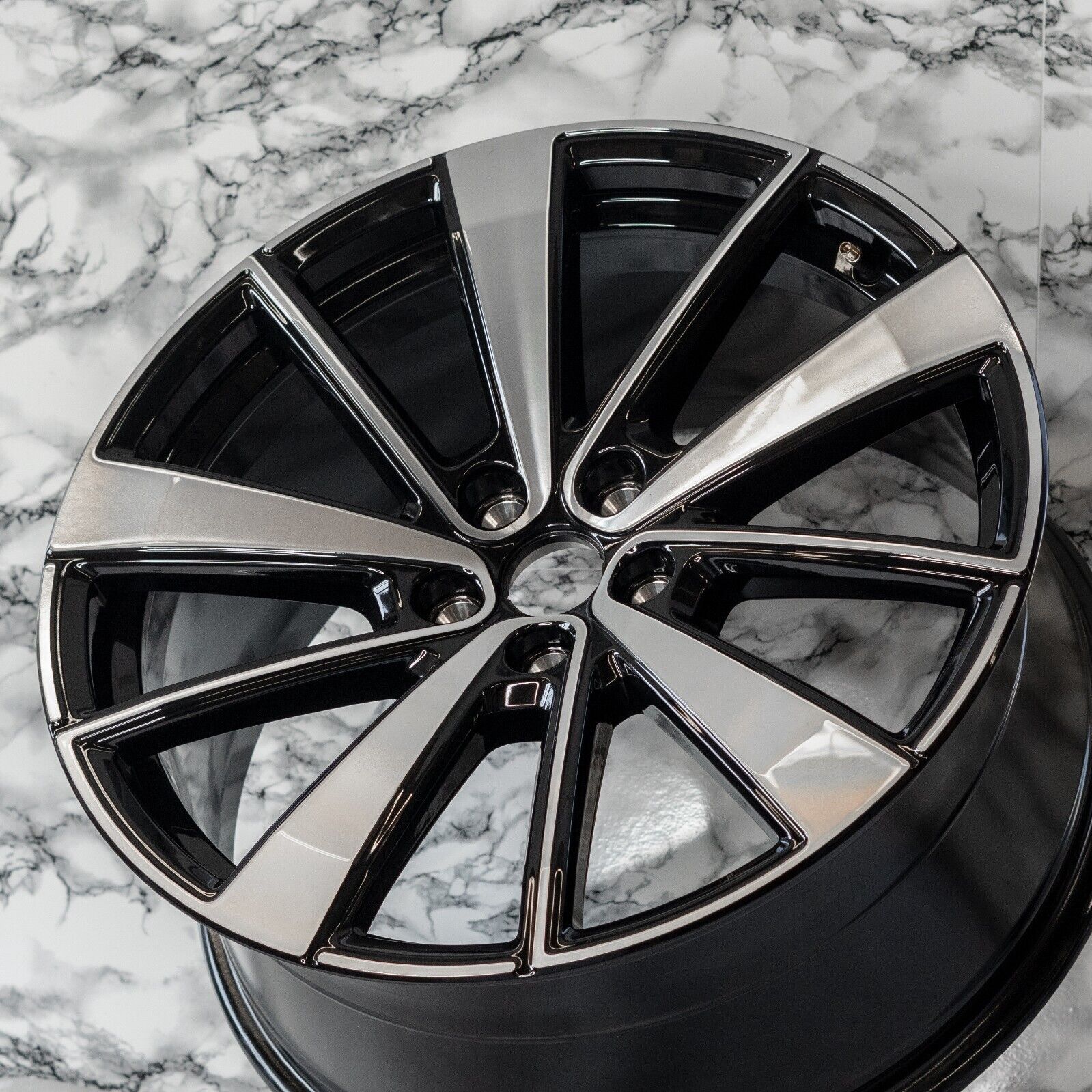 Volvo Polestar 2 19 Volvo Polestar 2 19
