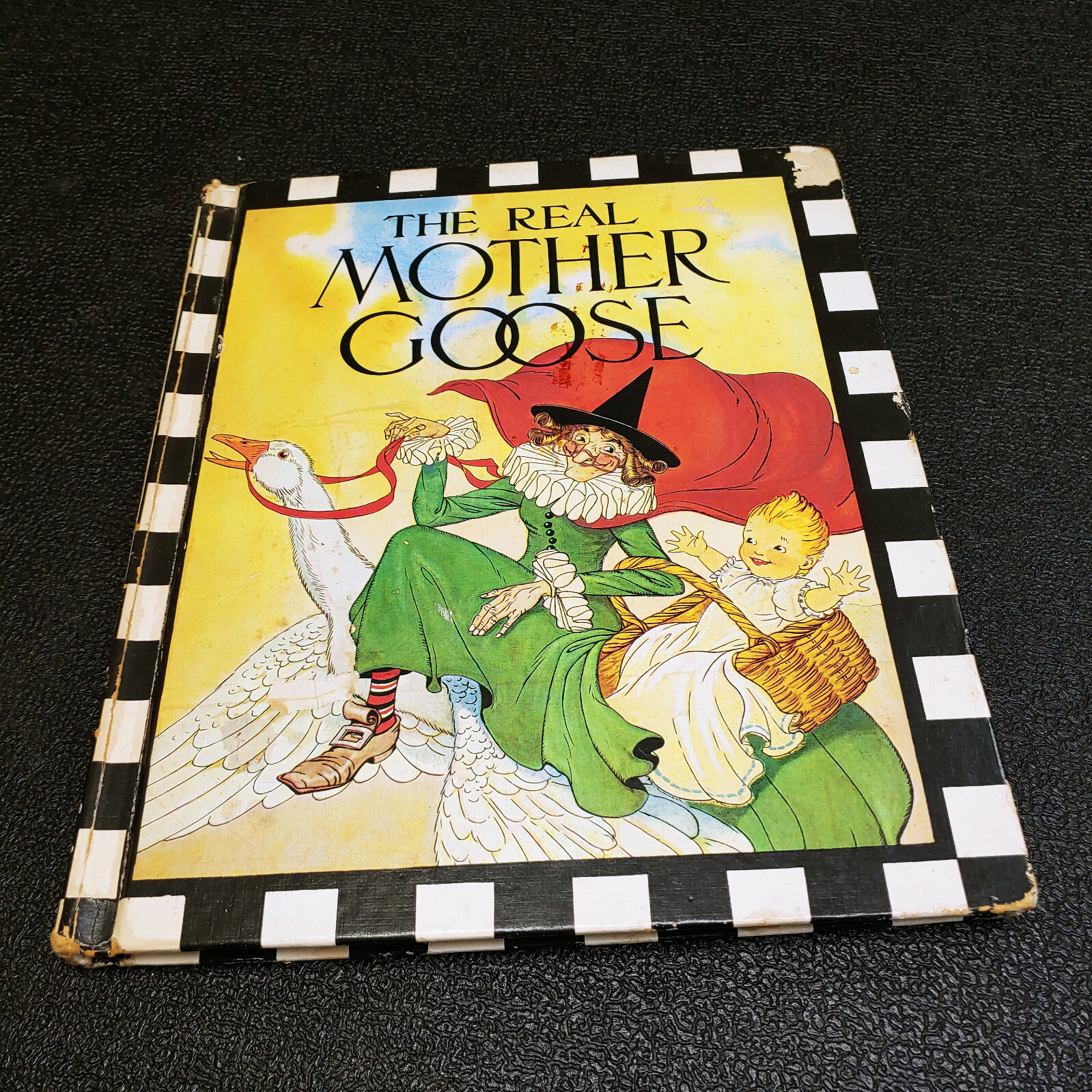 THE REAL MOTHER  古い洋書 THE REAL MOTHER GOOSE 古い洋書 The Real Mother Goose / 1943