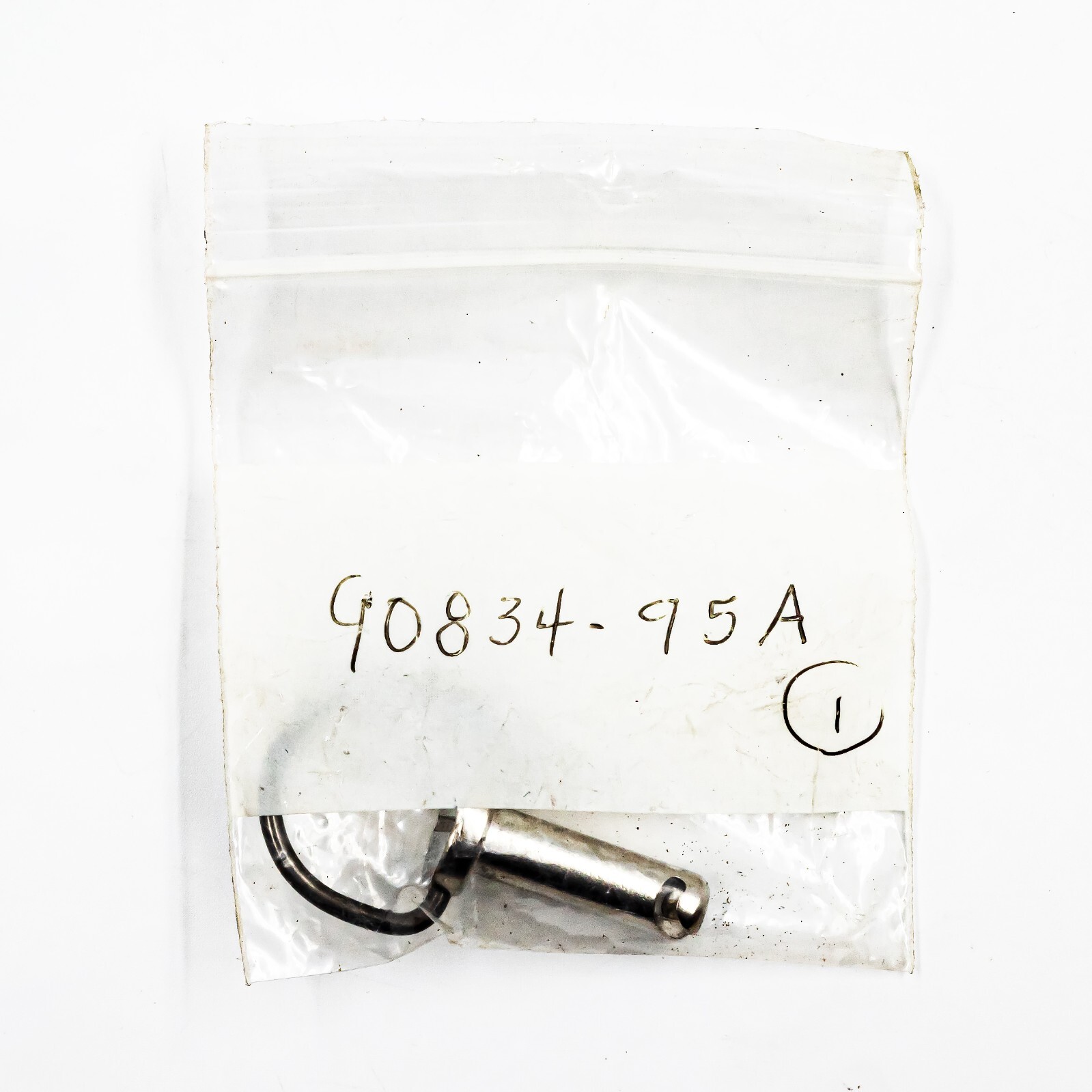90834-95A] GENUINE HARLEY-DAVIDSON - SADDLEBAG MOUNTING BOLT