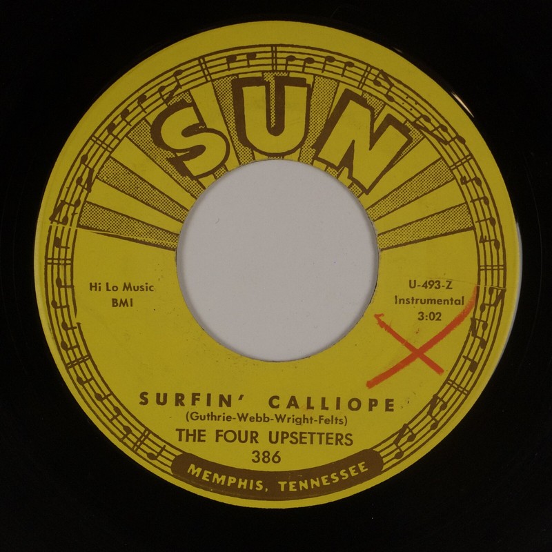 FOUR UPSETTERS: Surfin’ Calliope US SUN 386 Orig Instro 45 Surf
