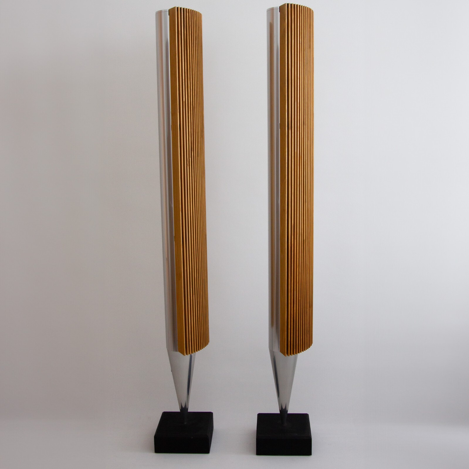 Bang & Olufsen 8000用の木製カバーです Wooden Cover Beolab 8000 / 8002