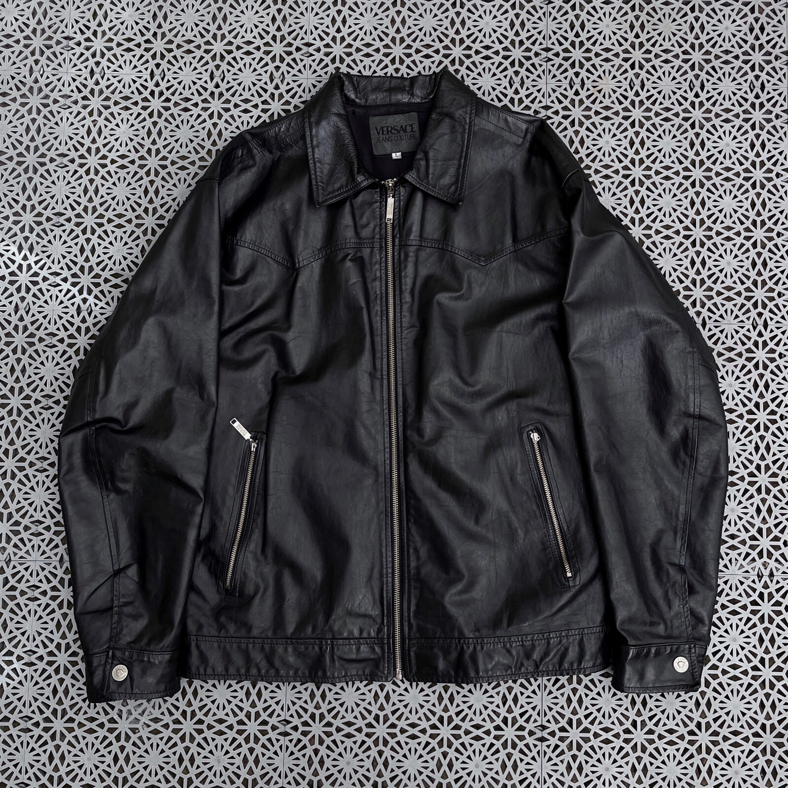 ジャケット VERSACE JACKET WITH MEDUSA BUTTON (1001728_1A017981B000) Medusa Chains Reversible Bomber Jacket | VERSACE US