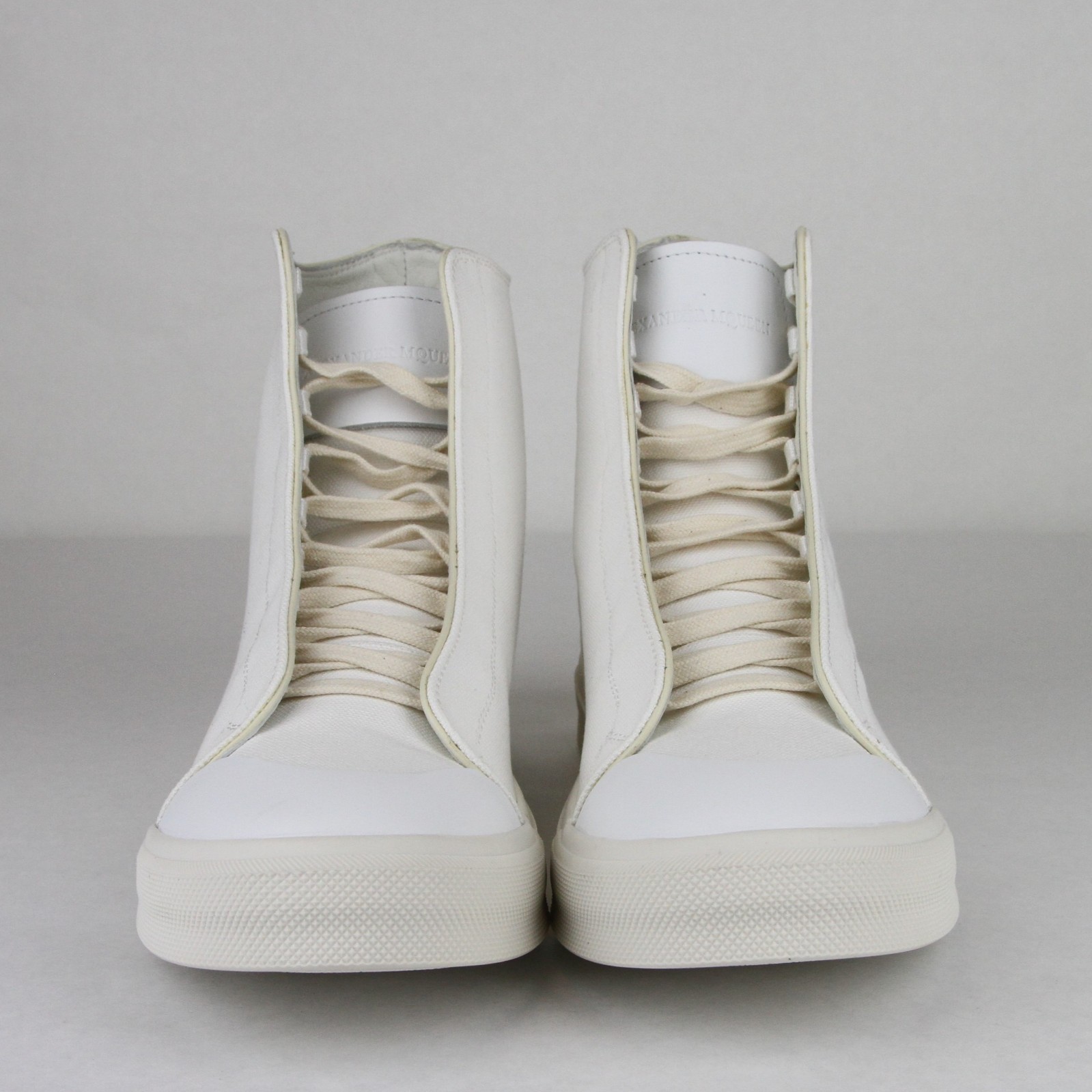 Pre-owned Alexander Mcqueen $480  Men's White/ivory Canvas Hi Top Sneaker 457297 9026