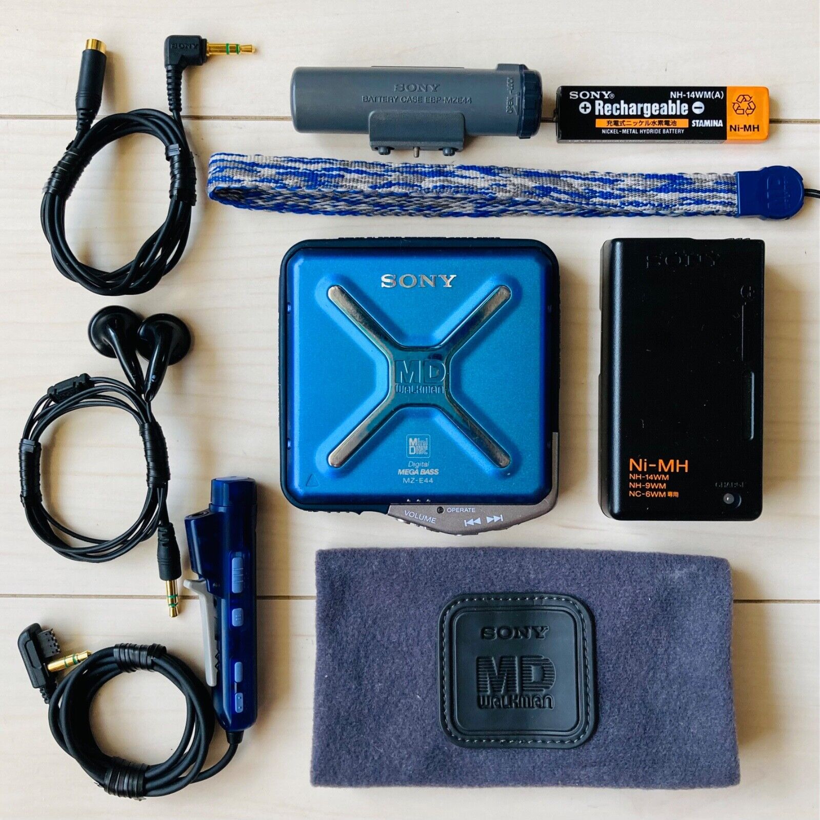 SONY 超 MDプレイヤー(MZ-E44) SONY 超 MDプレイヤー(MZ-E44)