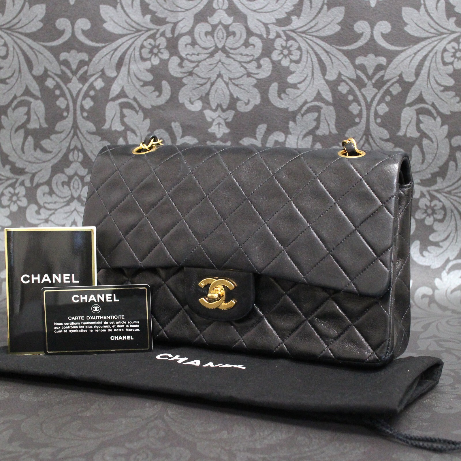 CHANEL Matelasse Lamb Skin 25 Medium Double Flap Shoulder