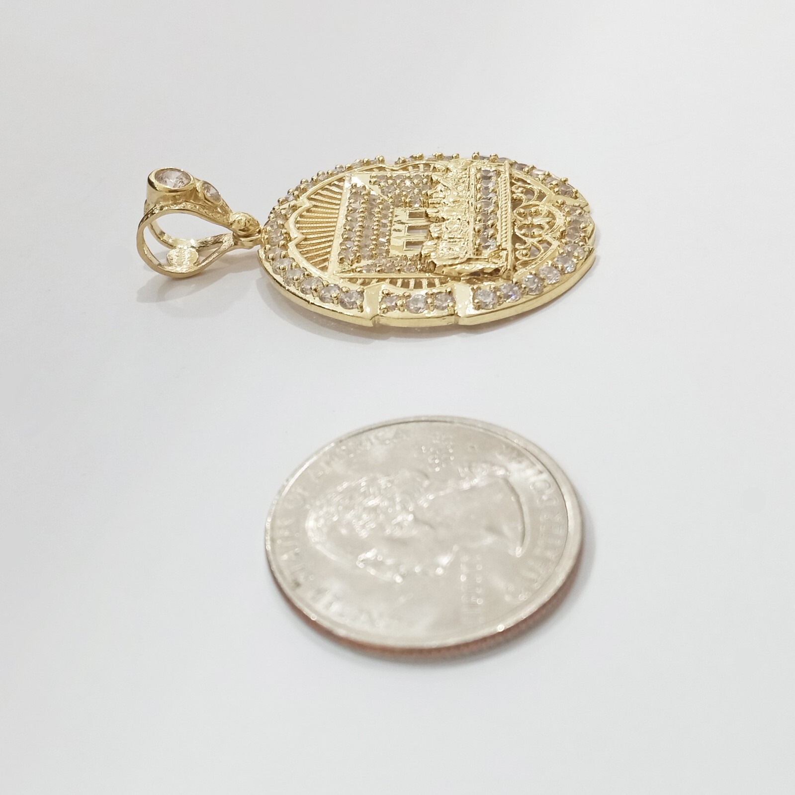 Pre-owned Goldbar Jewelers Real 10k Gold Circle Charm Last Supper Pendant 10kt Yellow Gold For Chain Men In White