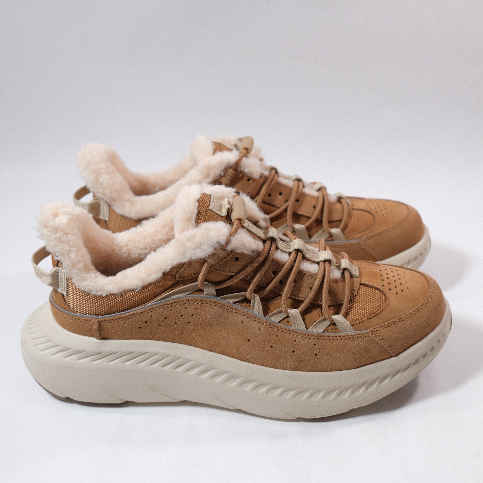 SALE【メンズ】UGG CA805 V2 Remix Heritage スニーカー Men's CA805 V2 Remix Heritage | UGG®