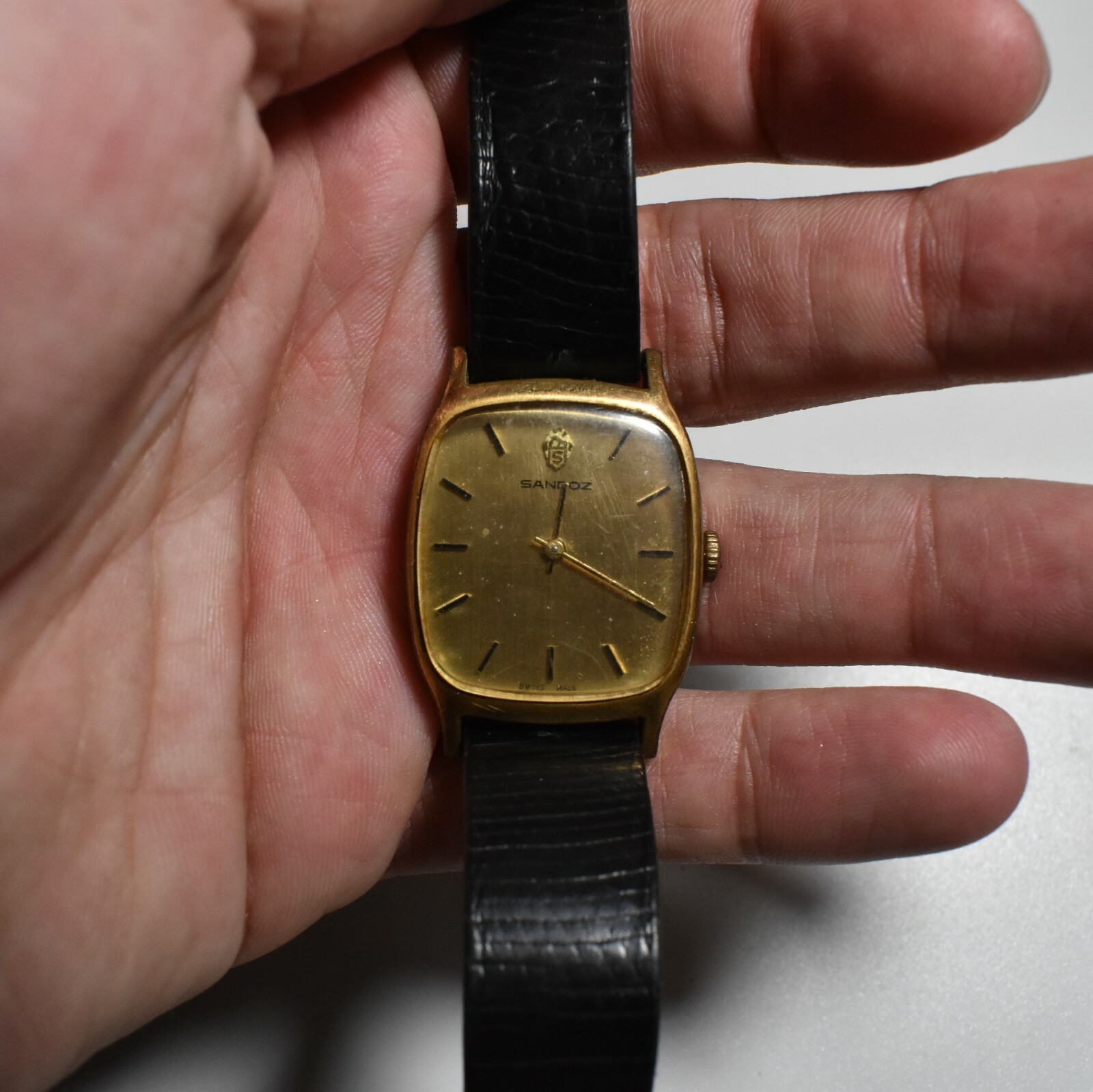 Vintage Collectible Sandoz Watch Swiss Made 0121013 (Working Vintage Collectible Sandoz Watch Swiss Made 0121013 (Working