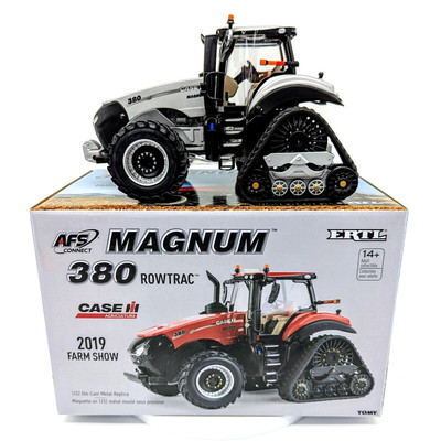 1/32 Case IH 380 Magnum Row Trac Tractor, 2019 Farm Show, Silver Chaser