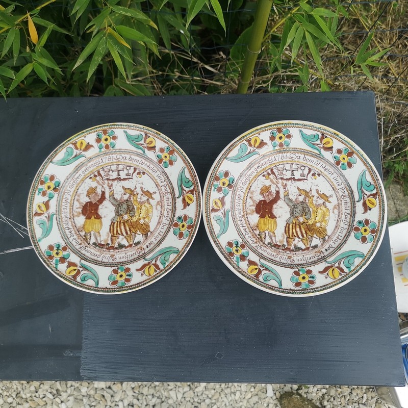 Paire D'Assiettes Vintage Commemoratives Langenthal Suisse 1977