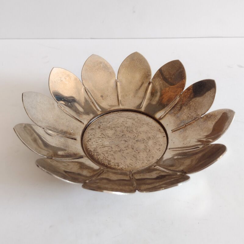 Vintage Silver Plate Lotus Flower Plate Bowl Trinket Dish Ornate Middle