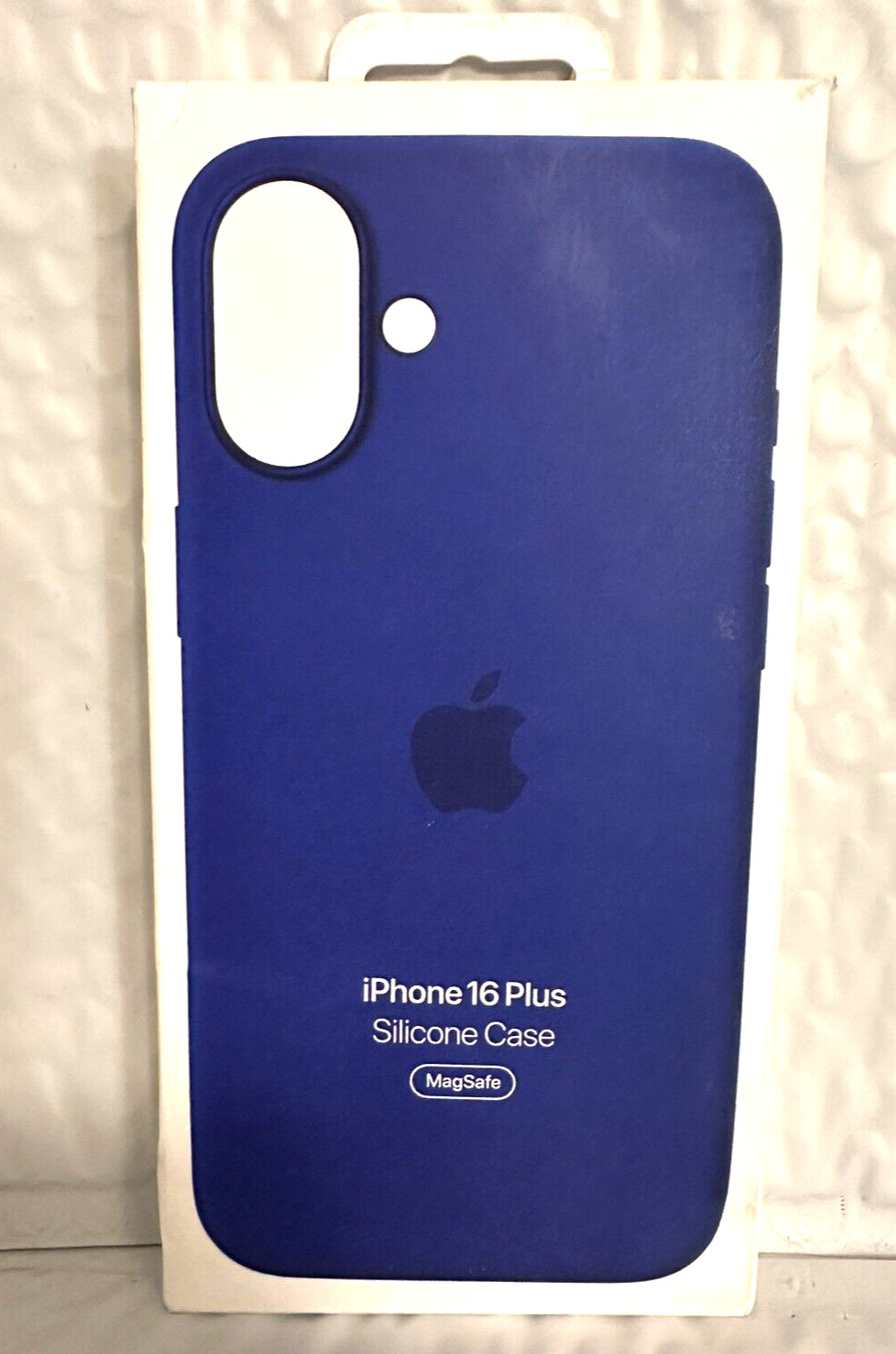 Genuine Apple - iPhone 16 Plus Silicone Case with MagSafe