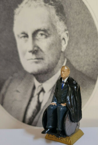 FRANKLIN ROOSEVELT SEATED FIGURINE - ADD TO YOUR MARX COLLECTION