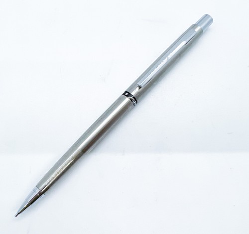 Vintage Mitsubishi Jaguar Mechanical Pencil White 0.5mm Mint Vintage Mitsubishi Jaguar Mechanical Pencil White 0.5mm Mint
