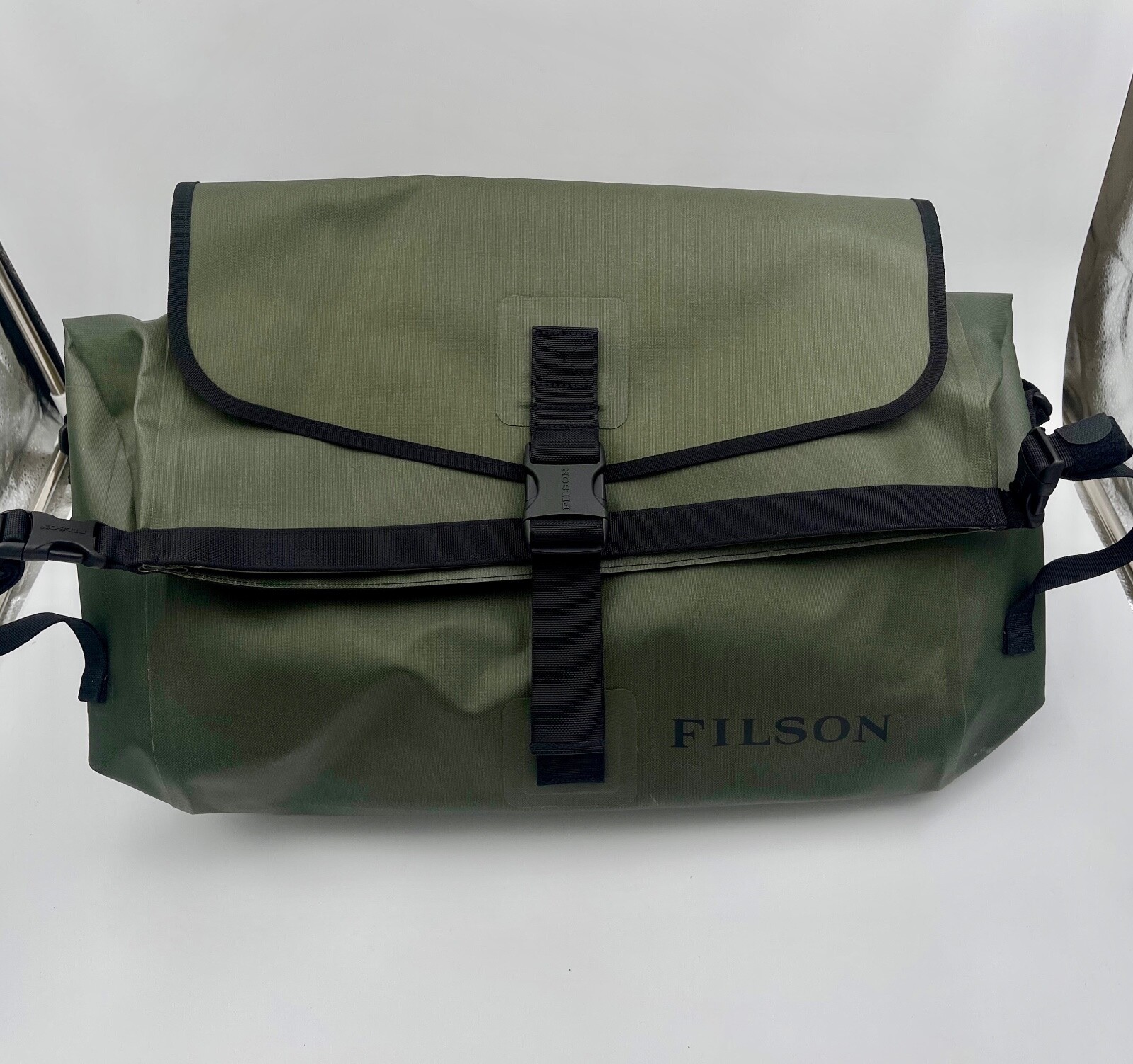 バッグ FILSON Dry Messenger Bag Filson Dry Messenger Bag - Accessories