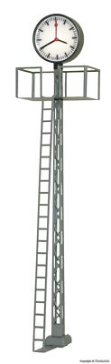 Viessmann H0 5081 Illuminated Station Clock on lattice mast