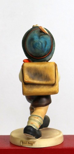 Goebel M.I. Hummel #82/0 "School Boy" Figurine TMK5 5" tall Germany