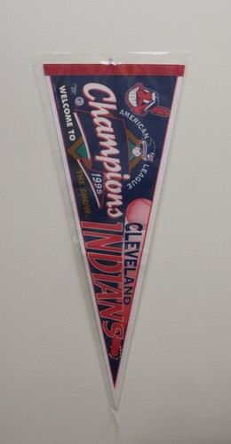 1995 CLEVELAND INDIANS AMERICAN LEAGUE CHAMPIONS PENNANT  12" X30"   #PE62