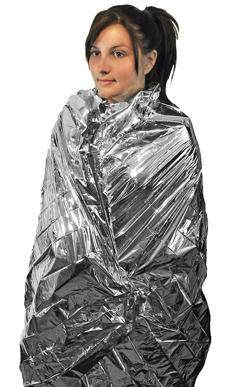 Grizzly Gear Emergency Thermal Blankets (4 Pack) Folds to 52