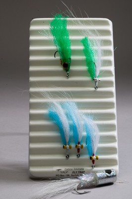 New loon outdoors UV Nano Light fly tying puissant compact resin cure Best