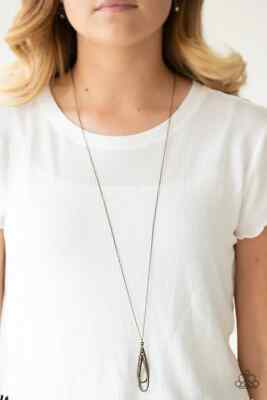 Paparazzi Jewelry Accessories - Step into the Spotlight - Brass Necklace