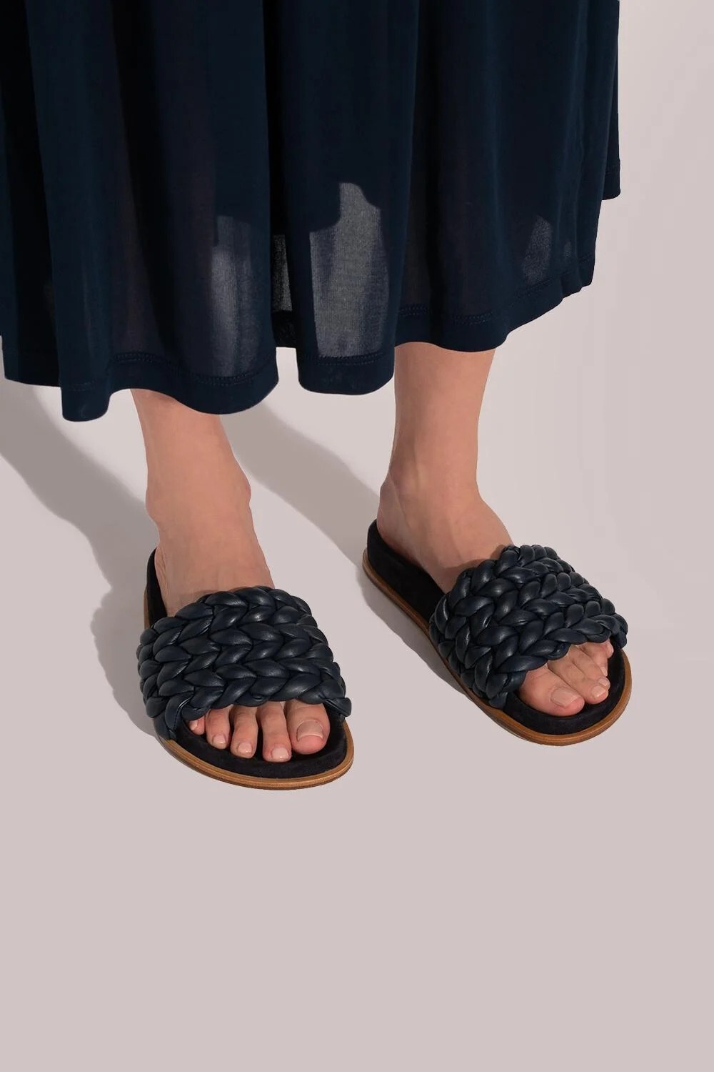 【Chloe】 Kacey tie-dye wovenスライド Kacey tie-dye woven slides in multicoloured - Chloe | Mytheresa