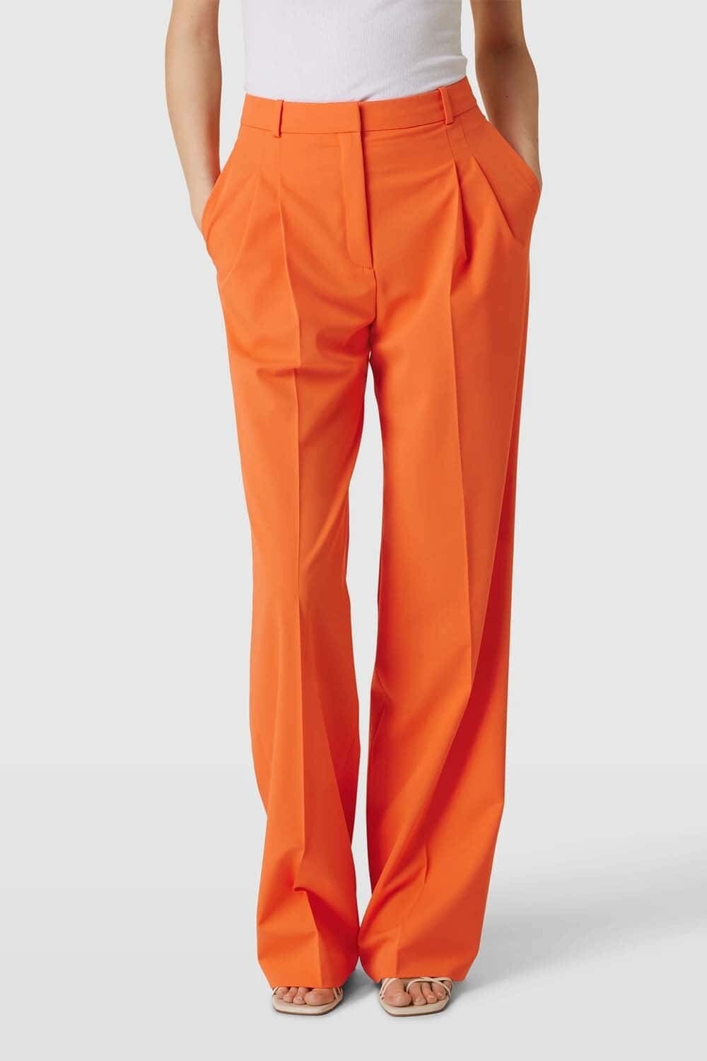 HUGO BOSS Havira Relaxed Fit Pants Double Front Pleats in