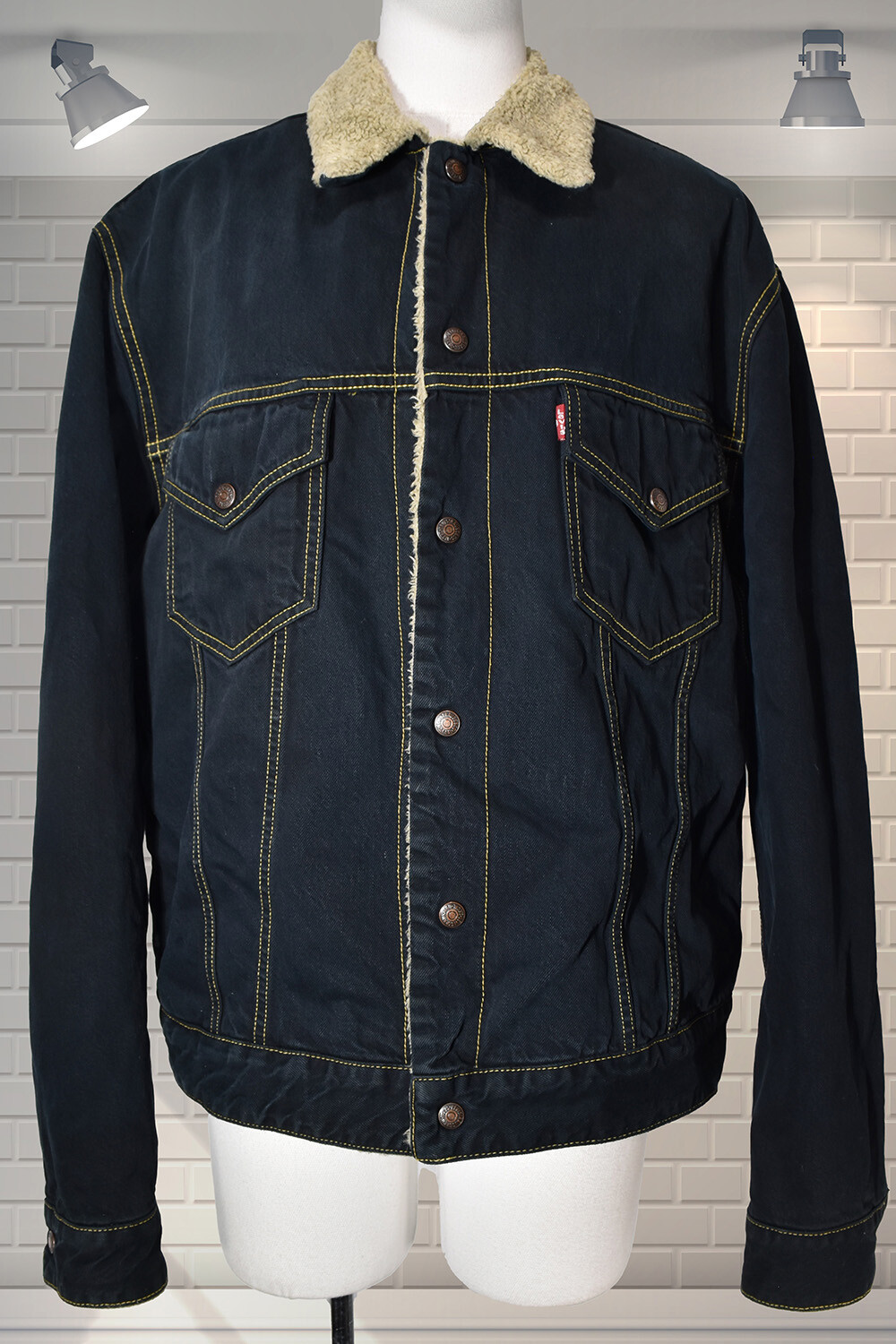 Купить Levis Dark Wash Faux Shearling 
