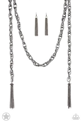 Paparazzi Blockbuster Necklace - SCARFed for Attention - Black (Most Versatile)