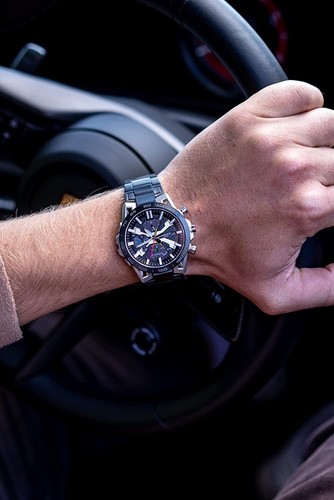 Pre-owned Casio Edifice Sospensione Eqb-2000ydc-1ajf Chrono Bluetooth Solar Watch Men