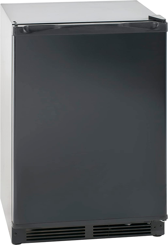 RM52T1BB RM52T1 5.2 Cu. Ft. Compact Refrigerator, Mini-Fridge, in Black