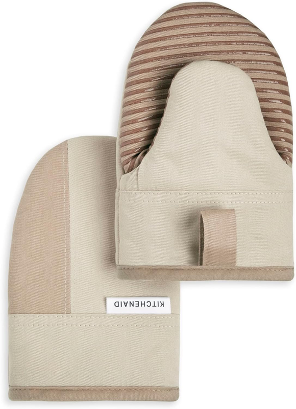 Beacon Two-Tone Mini Oven Mitt 2-Pack Set, Milkshake Tan/Beige, 5.5"x8"