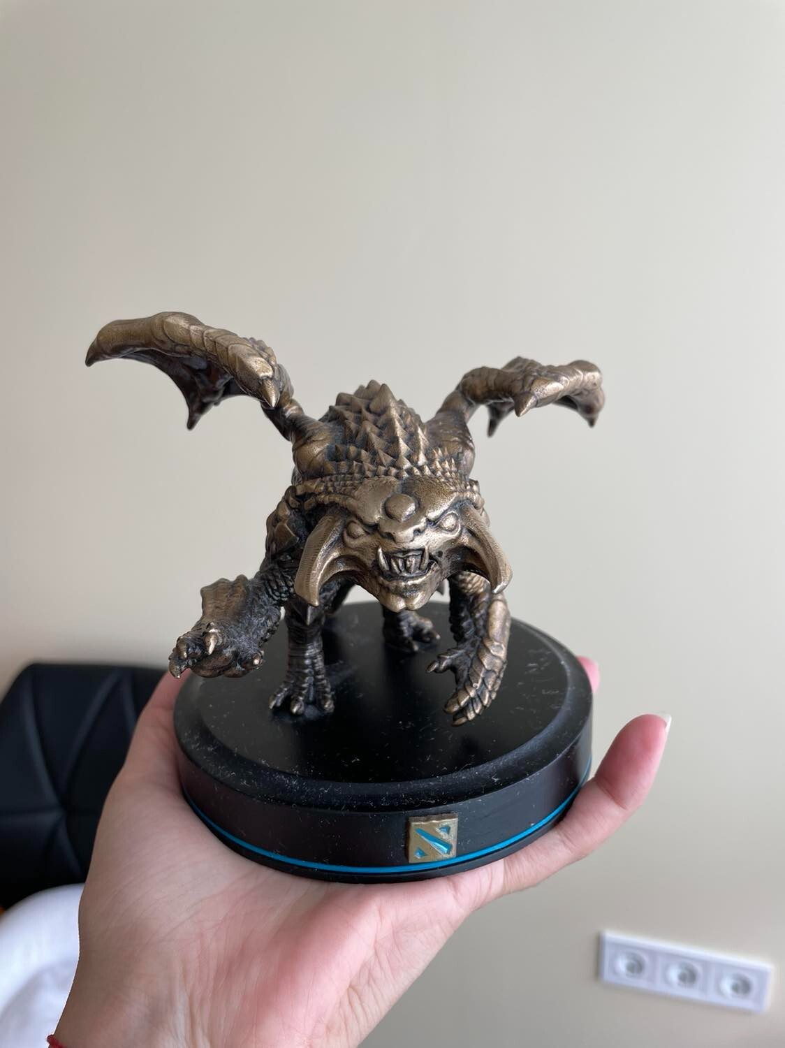 2017 Dota 2 Baby Roshan Level 2000 Reward | eBay