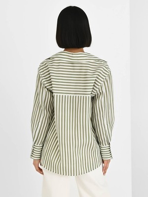 Pre-owned Vince Coastal Stripe Shaped Collar Shirt In Sea Fern/optic - Size Xs In Green