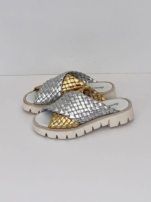 Pre-owned Rocco P . Women's Metallic Woven Cross Strap Sandal In Silver/gold - Size 37