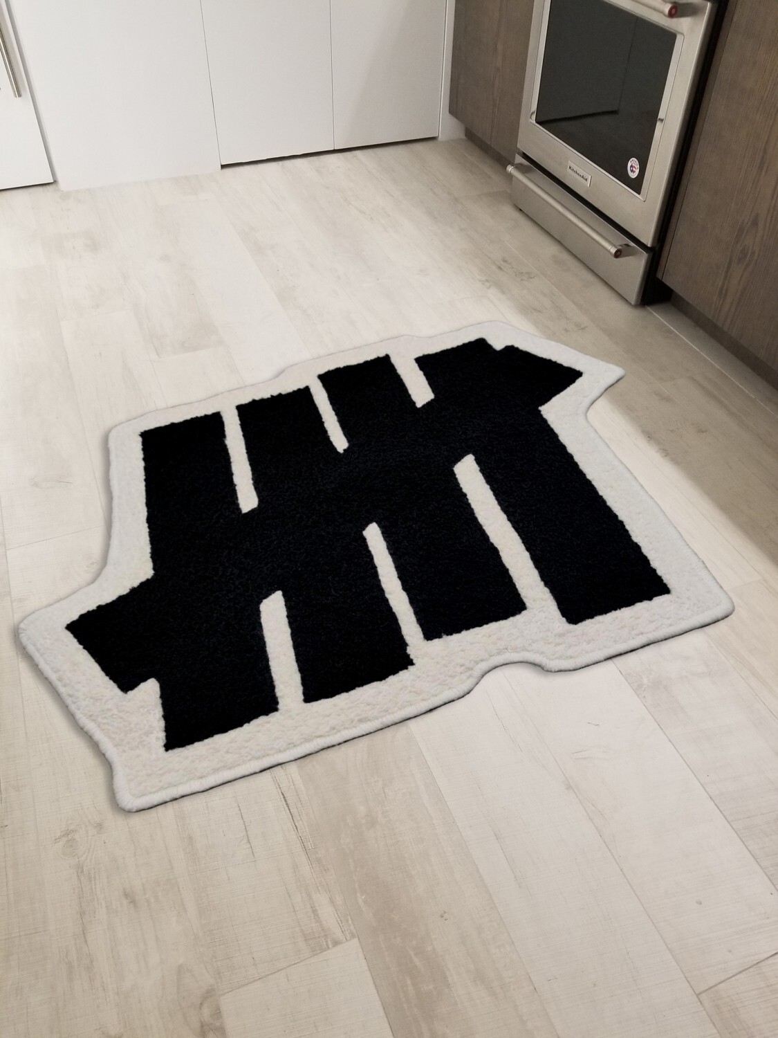 スケートボード INDEPENDENT RUG MAT SPAN RUG スケートボード INDEPENDENT RUG MAT SPAN RUG Span Rug
