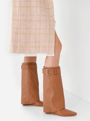 Pre-owned Jonathan Simkhai Women's Freyja Belted Foldover Boot In Toffee - Size 40 In Brown