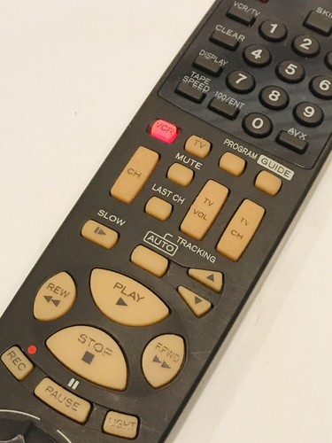 Hitachi VT-RM625A Illuminated Remote 7653 VCR