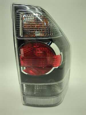 ワンマン灯2個 New OEM Mitsubishi Tail Light Lamp 2008-2022 Montero Pajero