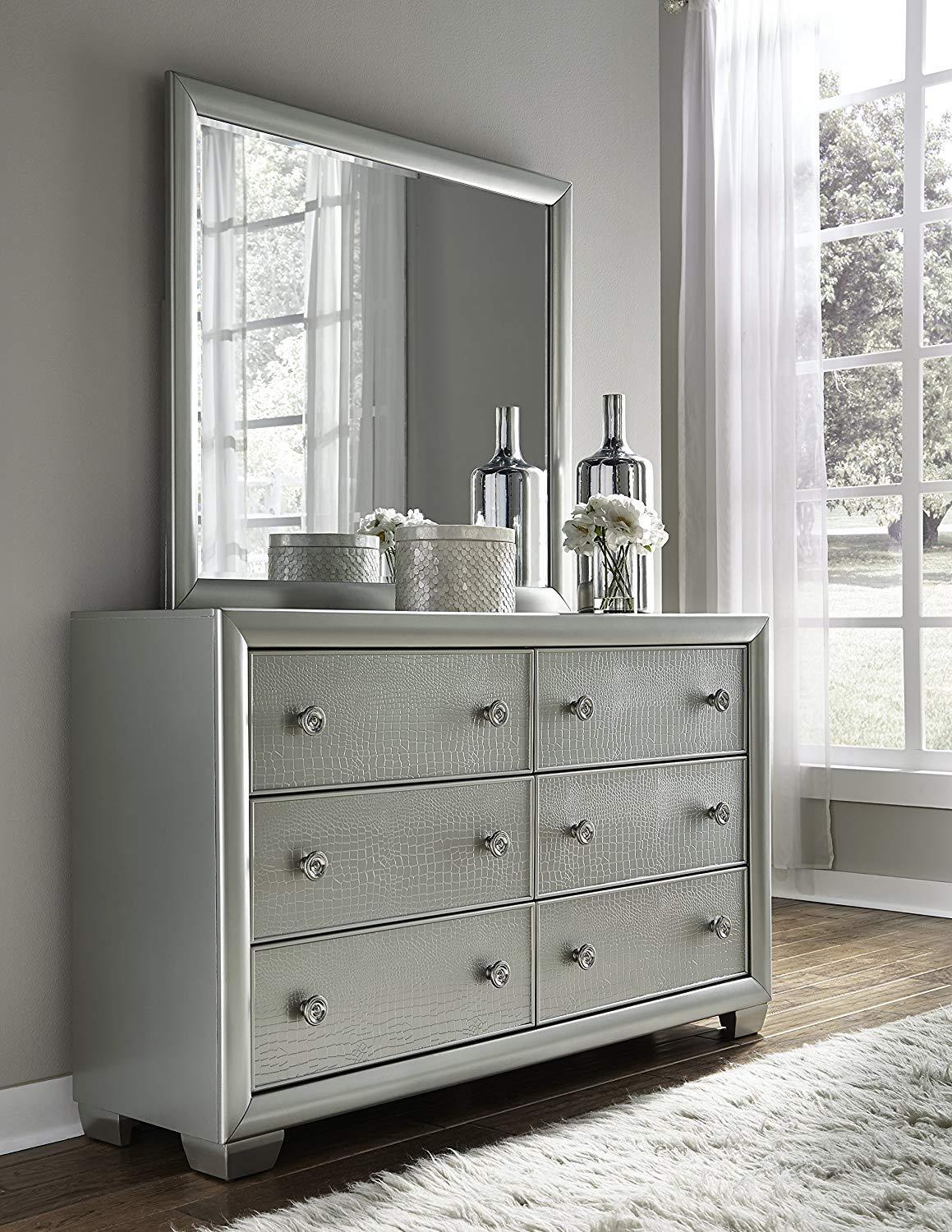 Pulaski Celestial Drawer Dresser