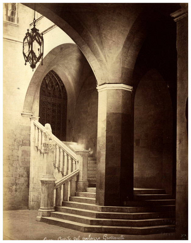 Italie, Siena, Cortile Del Palazzo Grottanelli Vintage Albumen Print, Photo. Pao